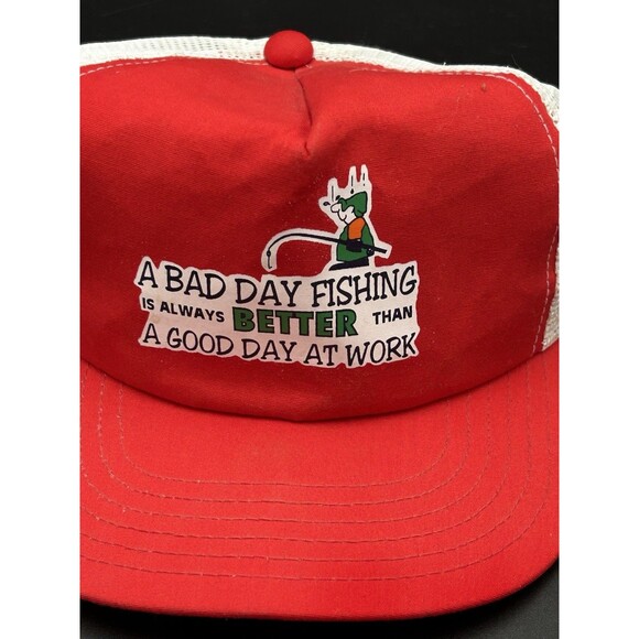 VTG Bad Day of Fishing VS Good Day at Work SnapBack Mesh Trucker Hat Cap USA - Picture 2 of 4